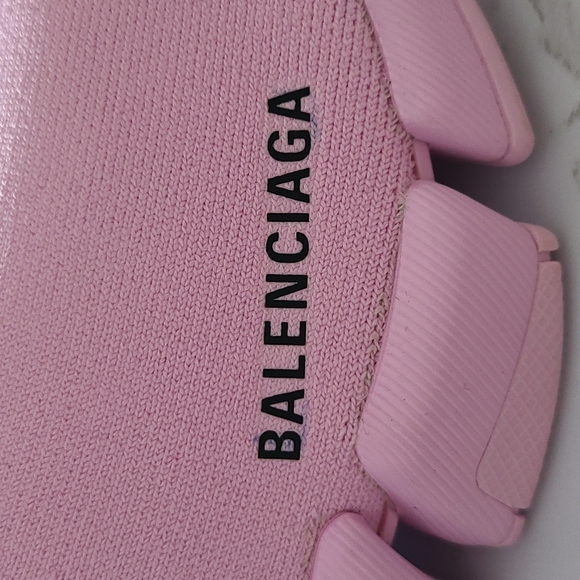 Balenciaga Pink Speed 2.0 - Picture 2 of 6